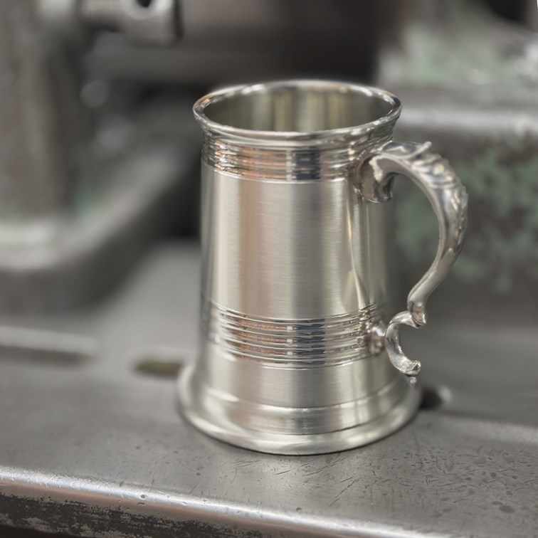X Range One Pint Worcester Part Satin Pewter Tankard X Range One Pint Worcester Part Satin Pewter Tankard