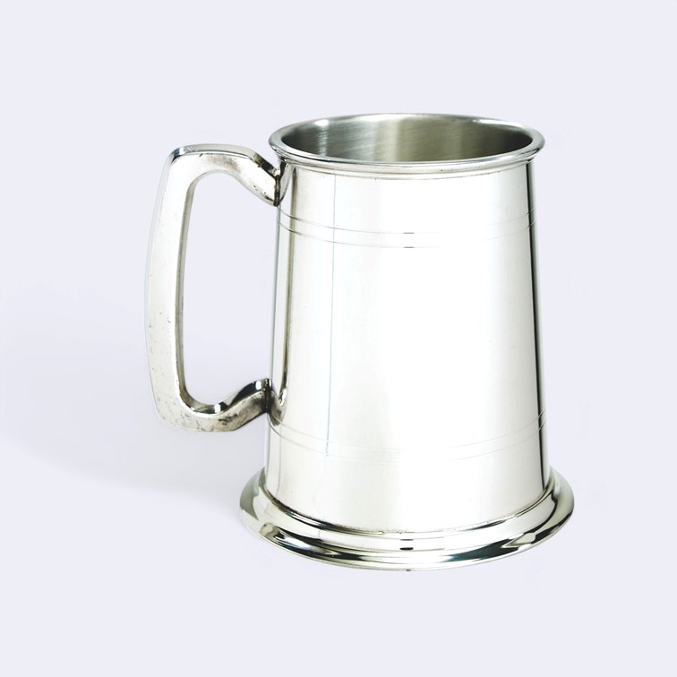 Irish Harp Badge One Pint Pewter Tankard