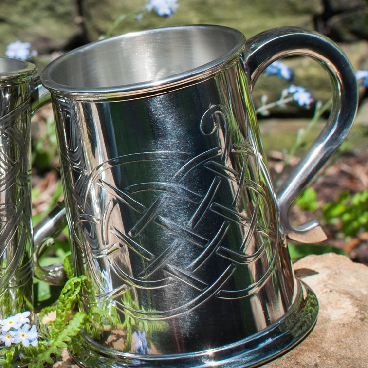 Jura Celtic Embossed One Pint Pewter Tankard