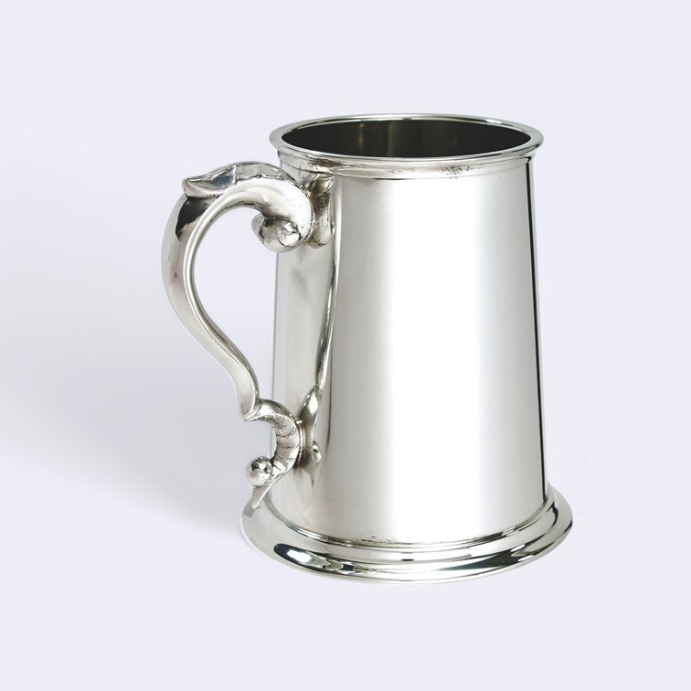 Embossed Celtic Cross One Pint Pewter Tankard