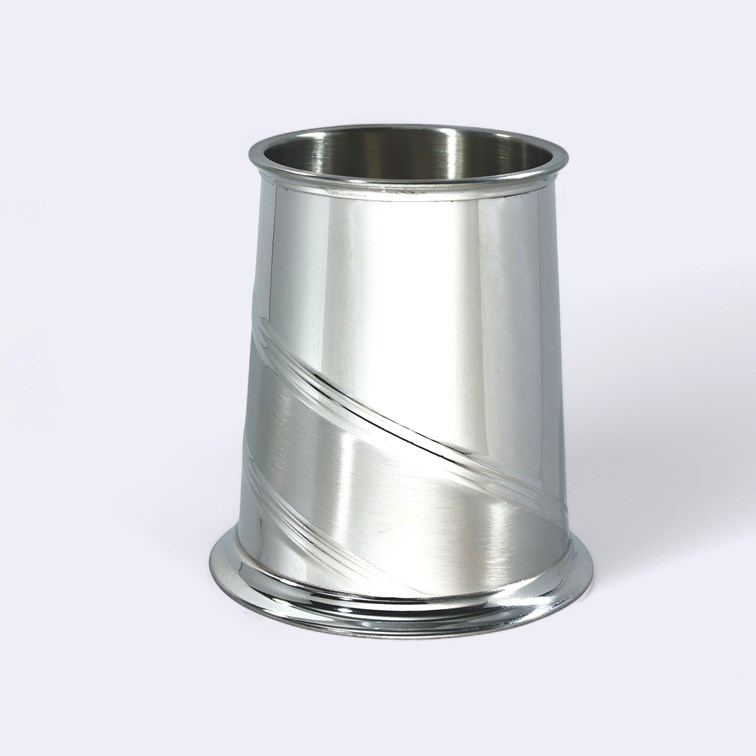 Diagonal Stripe One Pint Pewter Tankard