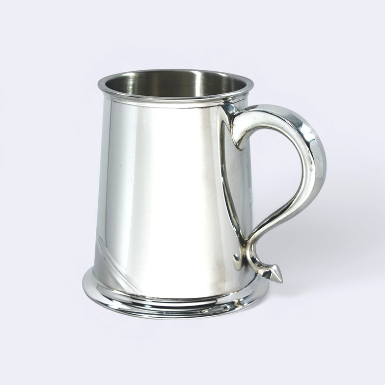 Diagonal Stripe One Pint Pewter Tankard
