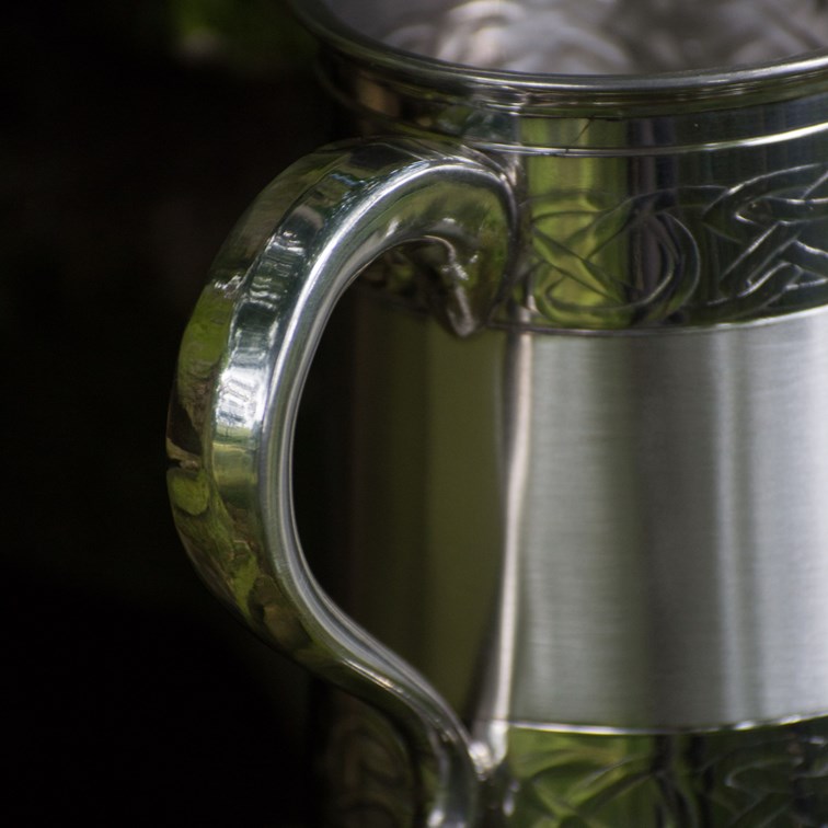 Embossed Celtic Bands One Pint Pewter Tankard Embossed Celtic Bands One Pint Pewter Tankard