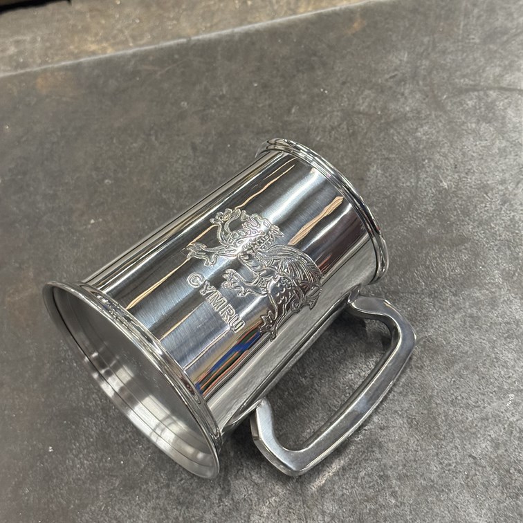 Welsh Dragon One Pint Pewter Tankard Welsh Dragon One Pint Pewter Tankard