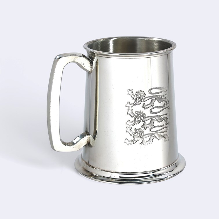 Three Lions One Pint Pewter Tankard