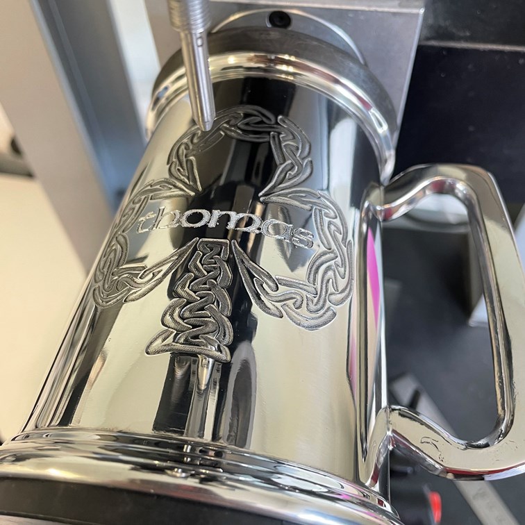 Shamrock One Pint Pewter Tankard Shamrock One Pint Pewter Tankard