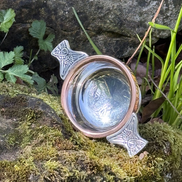 Small Copper Rim Pewter Quaich | Small Copper Rim Pewter quaich