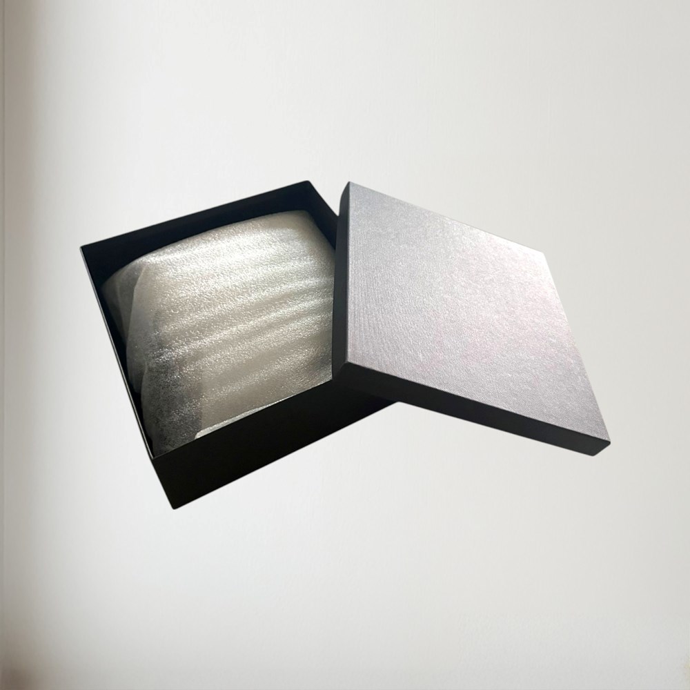 26oz Giant Plain Pewter Kidney Spirit Flask 26oz Giant Plain Pewter Kidney Spirit Flask