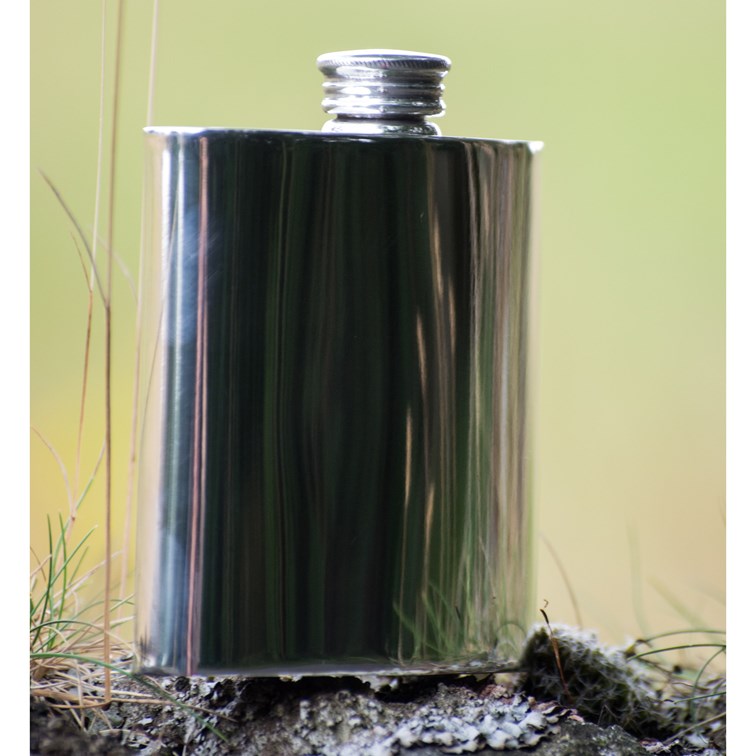 4oz Plain Pewter Kidney Hip Flask 4oz Plain Pewter Kidney Hip Flask
