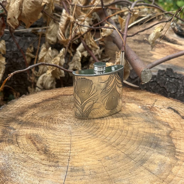 4oz Peacock Pewter Kidney Hipflask