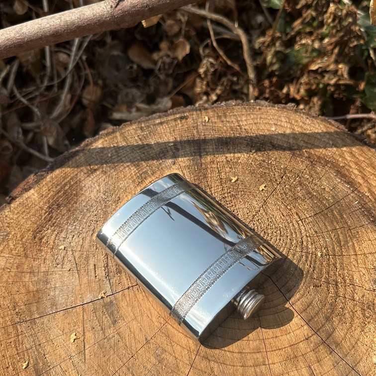 6oz Gothic Bands Pewter Kidney Hip Flask 6oz Gothic Bands Pewter Kidney Hip Flask