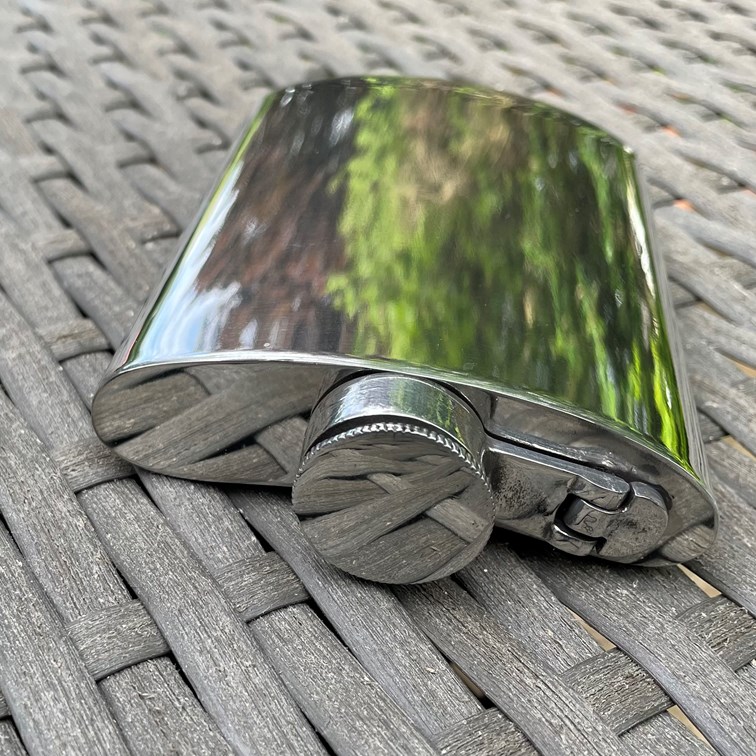 6oz Plain Pewter Kidney Hip Flask With Captive Top 6oz Plain Pewter Kidney Hip Flask With Captive Top