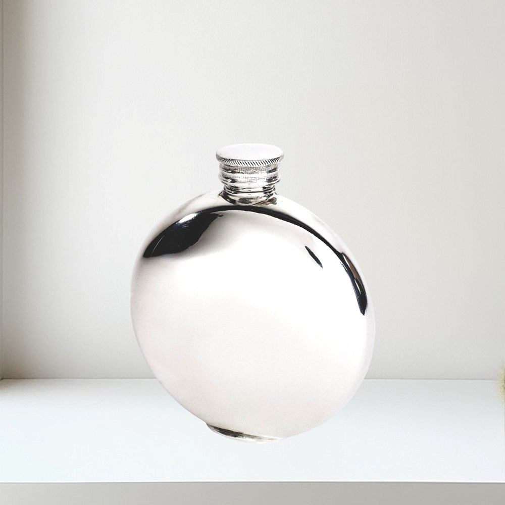 4oz Round Plain Pewter Flask 4oz Round Plain Pewter Flask