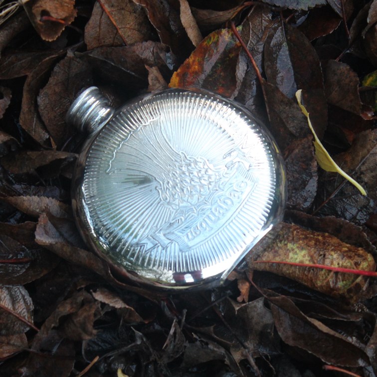 6oz Round Usquabae Single Thistle Pewter Flask