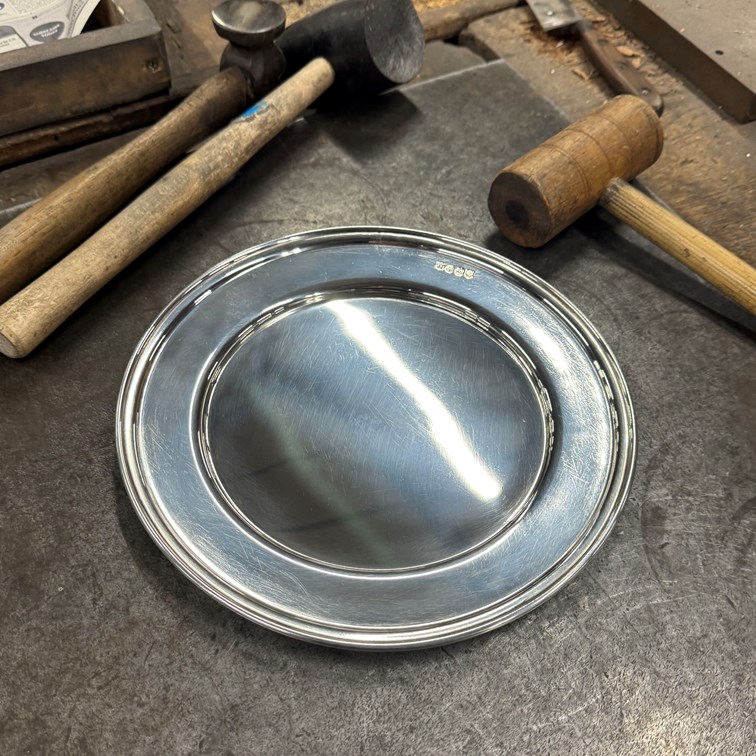 Medium Polished Finish Pewter Plate Medium Polished Finish Pewter Plate