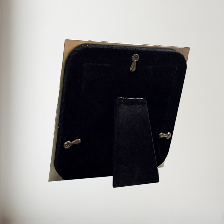 Small Triquetra Pewter 4"X4" Picture Frame Small Triquetra Pewter 4"X4" Picture Frame