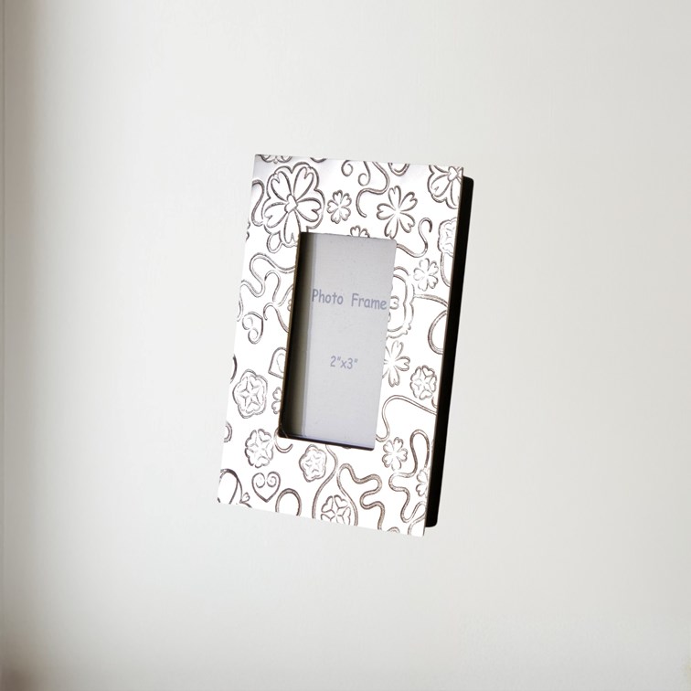 Yorkshire Rose Pewter 2"X3" Mini Picture Frame