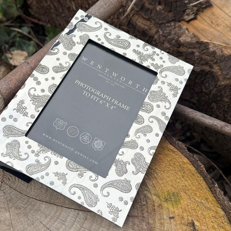 Medium Paisley Pewter 6"X4" Picture Frame