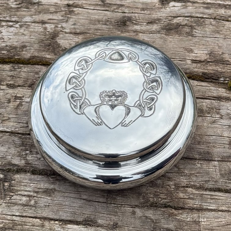 Round Claddagh Pewter Georgian Trinket Box Round Claddagh Pewter Georgian Trinket Box