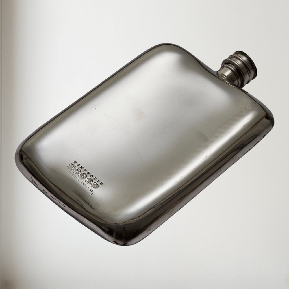 10oz Plain Pocket Flask 10oz Plain Pocket Flask