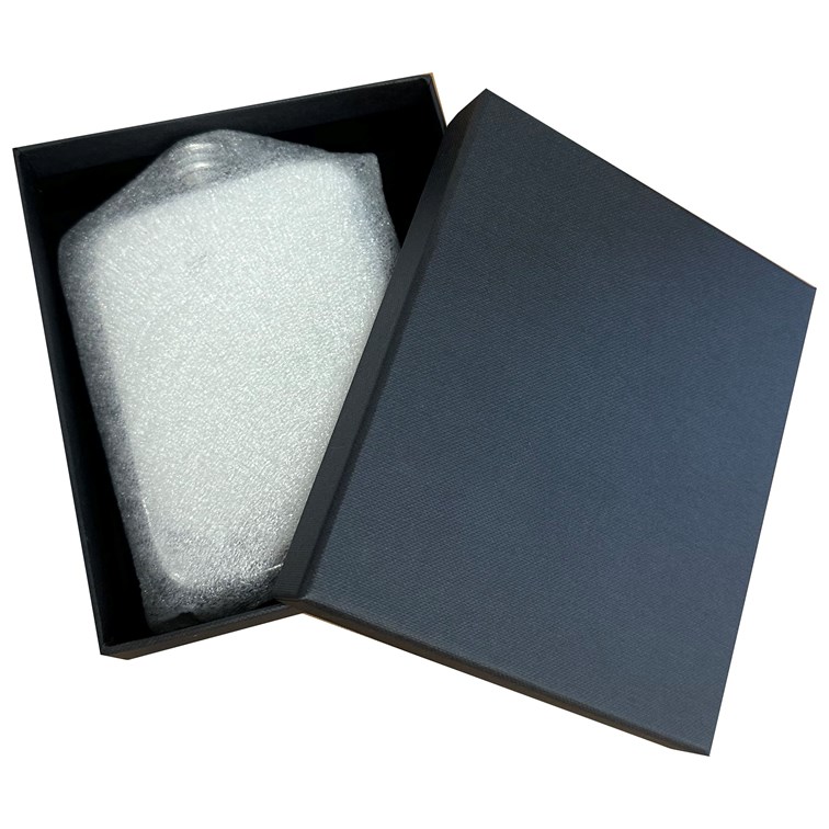 6oz Skull Heart Cluster Pewter Pocket Flask