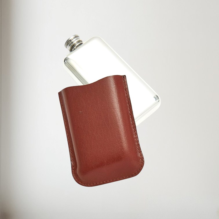 Brown Leather Pouch to fit 3oz pocket flasks showing flask