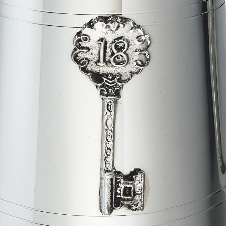 18 Key Badge One Pint Pewter Tankard