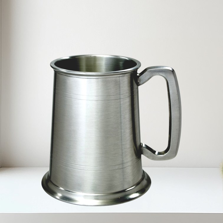 A238A 1 pint Antique Finish Pewter Tankard