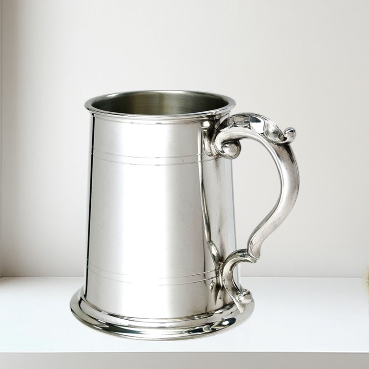 Standard Lined Fancy Handle One Pint Pewter Tankard Standard Lined Fancy Handle One Pint Pewter Tankard
