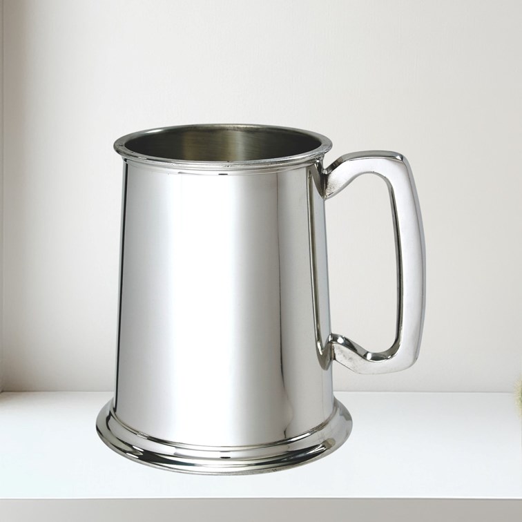 Three Lions One Pint Pewter Tankard