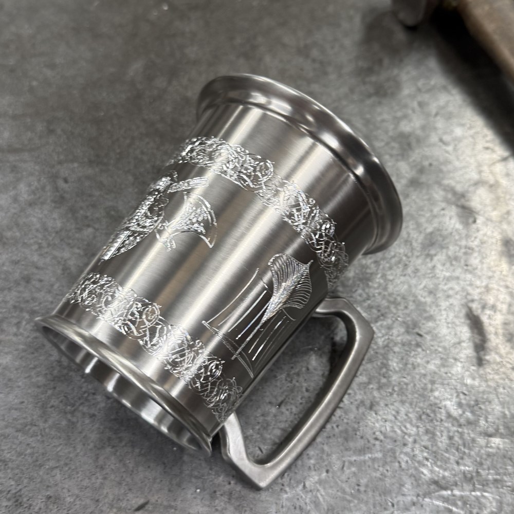 One Pint Viking Ship Design Tankard | Viking Ship Design Tank