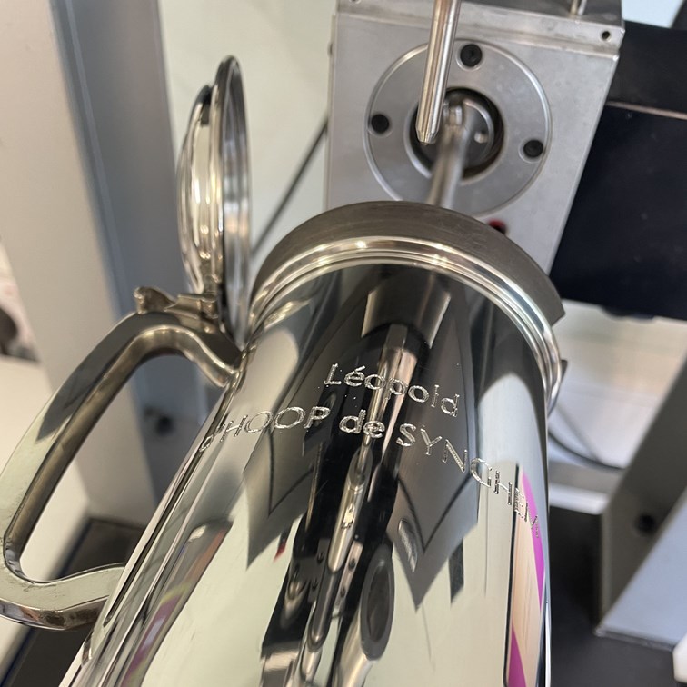 Lidded  One Pint Pewter Tankard