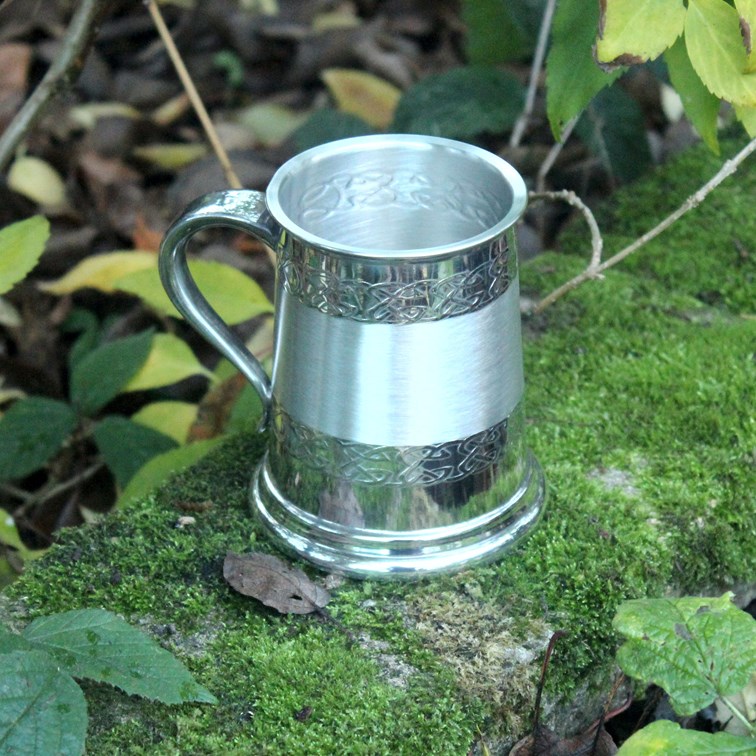 Half Pint Embossed Celtic Band Pewter Tankard