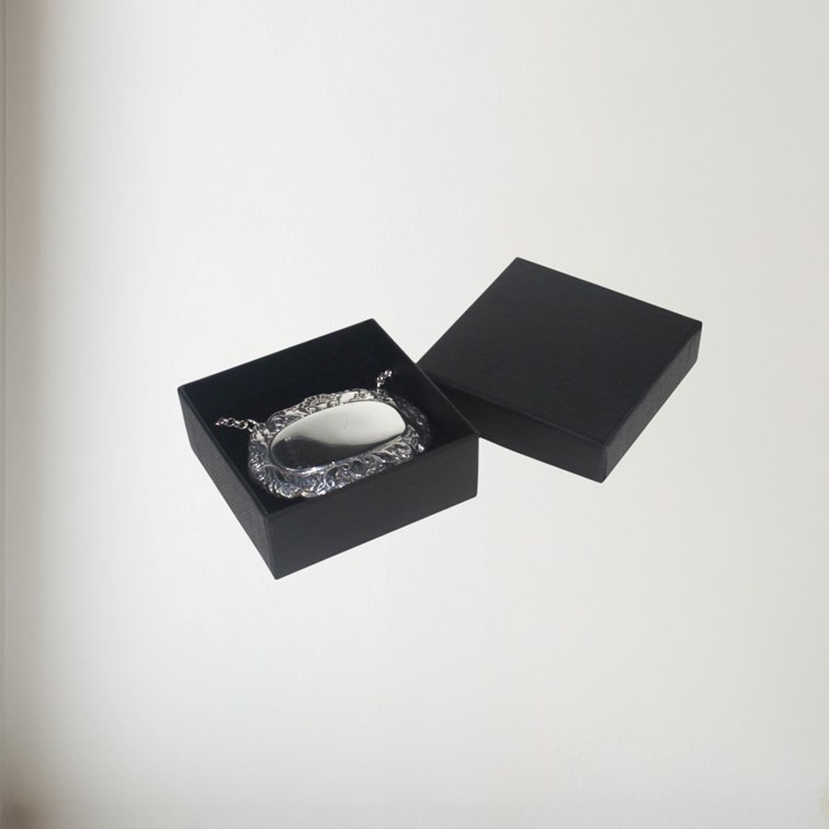 Cast Pewter Shell Pattern Decanter Label