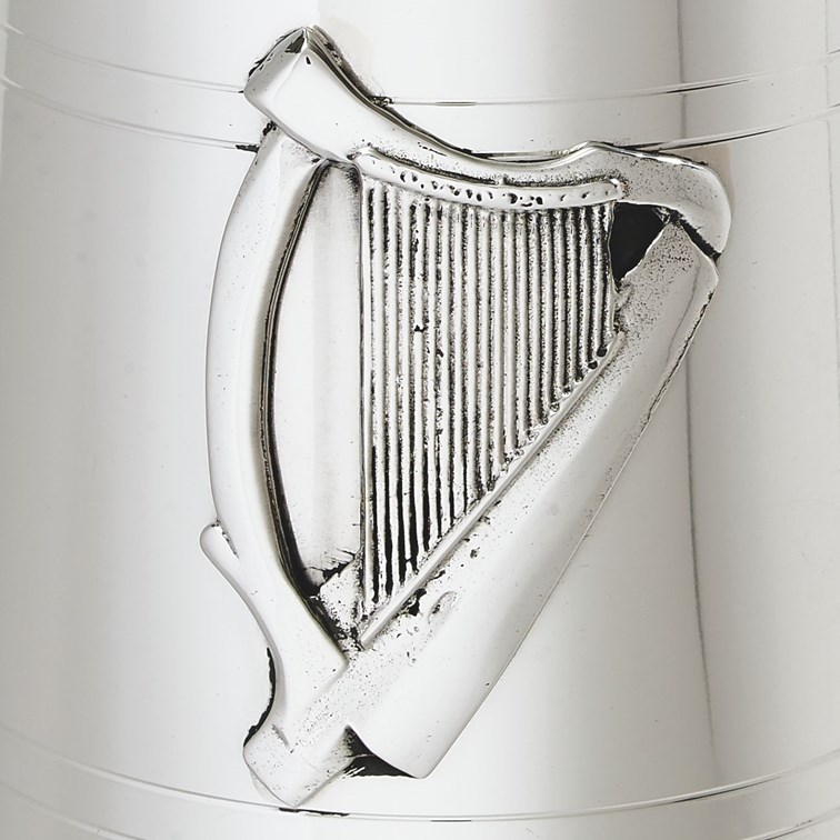 Irish Harp Badge One Pint Pewter Tankard