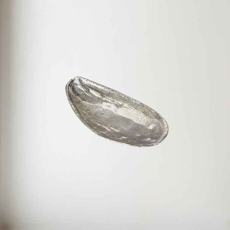 Cast Pewter Mussel Shell Ornament
