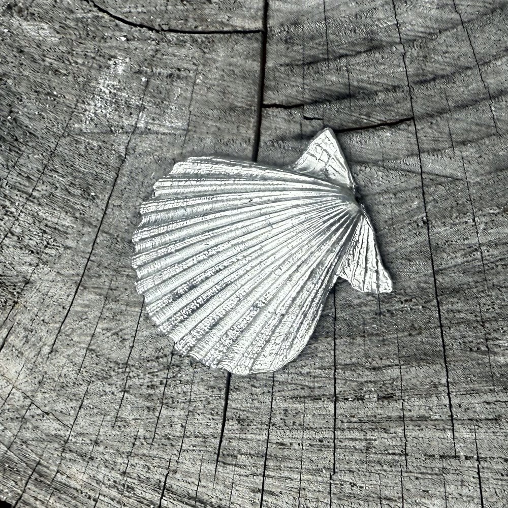 Cast Pewter Baby Scallop Shell Ornament