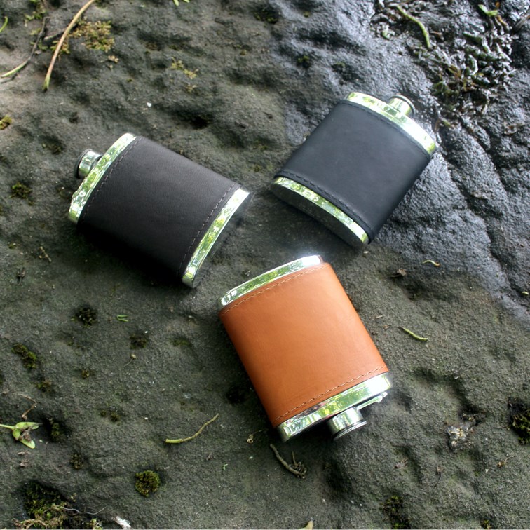 6oz Black Raven Leather Captive Top Pewter Flask 6oz Black Raven Leather Captive Top Pewter Flask