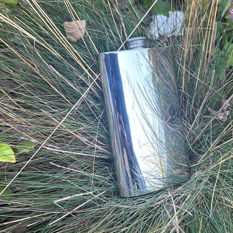 8oz Plain Pewter Kidney Hip Flask