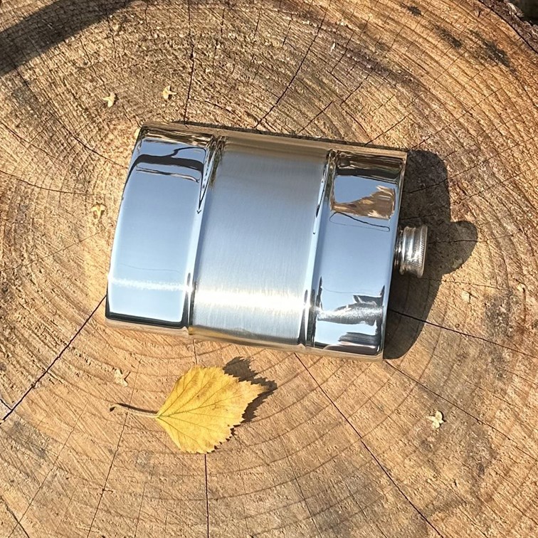 Part Satin 6oz Pewter Kidney Hip Flask Part Satin 6oz Pewter Kidney Hip Flask