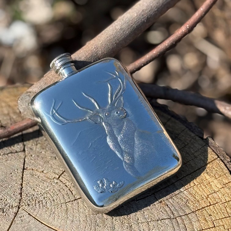 6oz Monarch of the Glen Pewter Pocket Flask