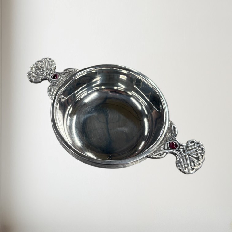 Birthstone Pewter Quaich January With Garnet Stones