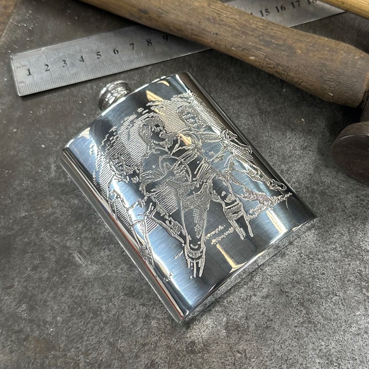 6oz Rugby Scene Pewter Kidney Hip Flask