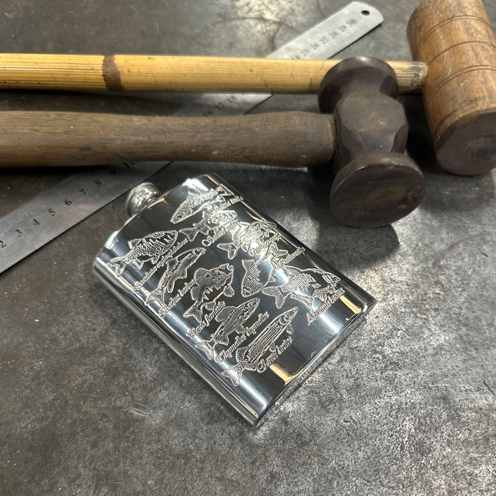 6oz Pewter Fish Kidney Hip Flask