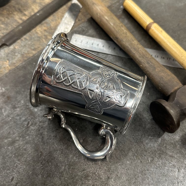 Embossed Celtic Cross One Pint Pewter Tankard Embossed Celtic Cross One Pint Pewter Tankard