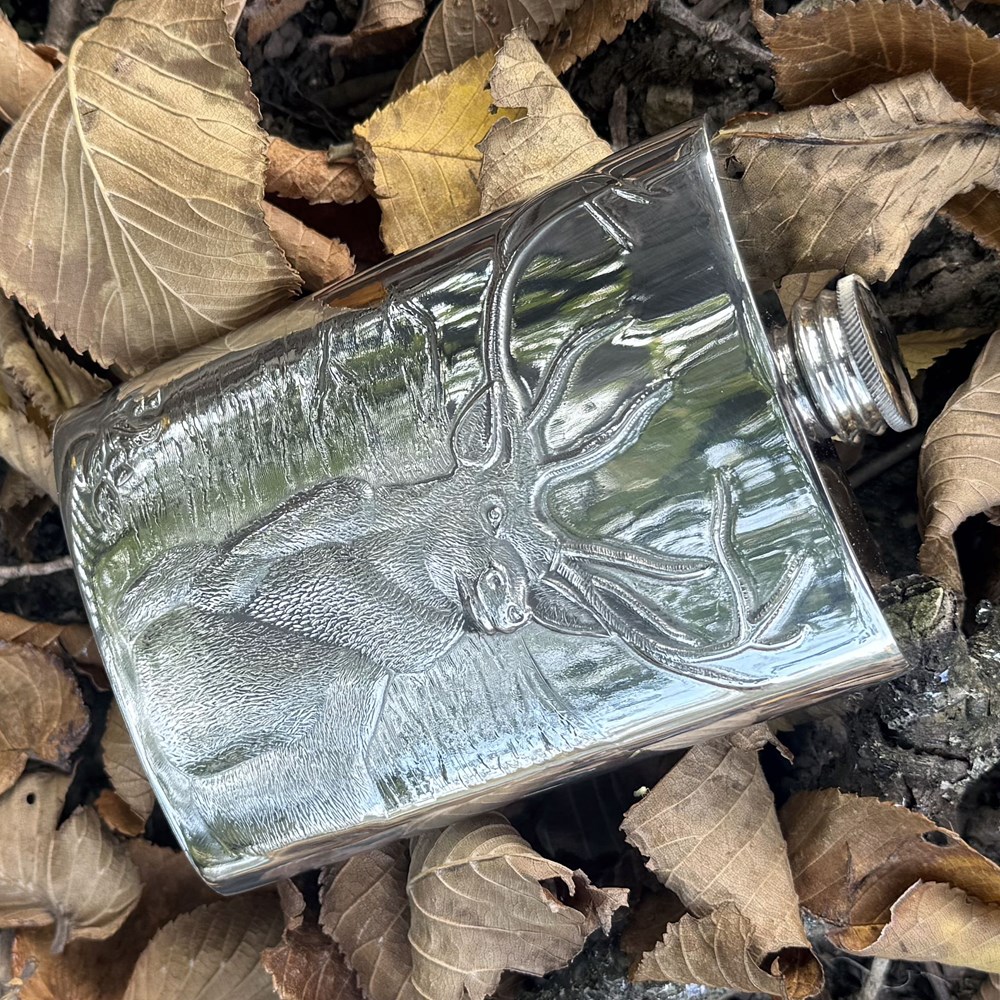 3oz Embossed Monarch of the Glen Top Pocket Flask