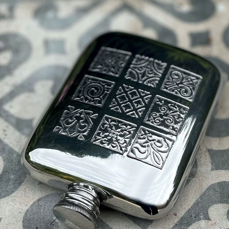 4oz Medieval Tile Pewter Pocket Flask