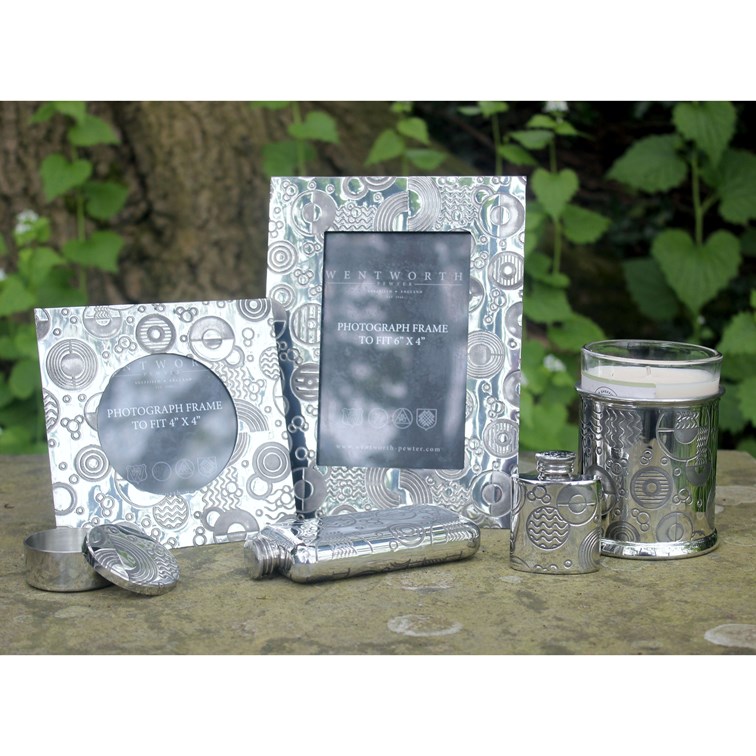 Retro Pewter 6"X4" Picture Frame