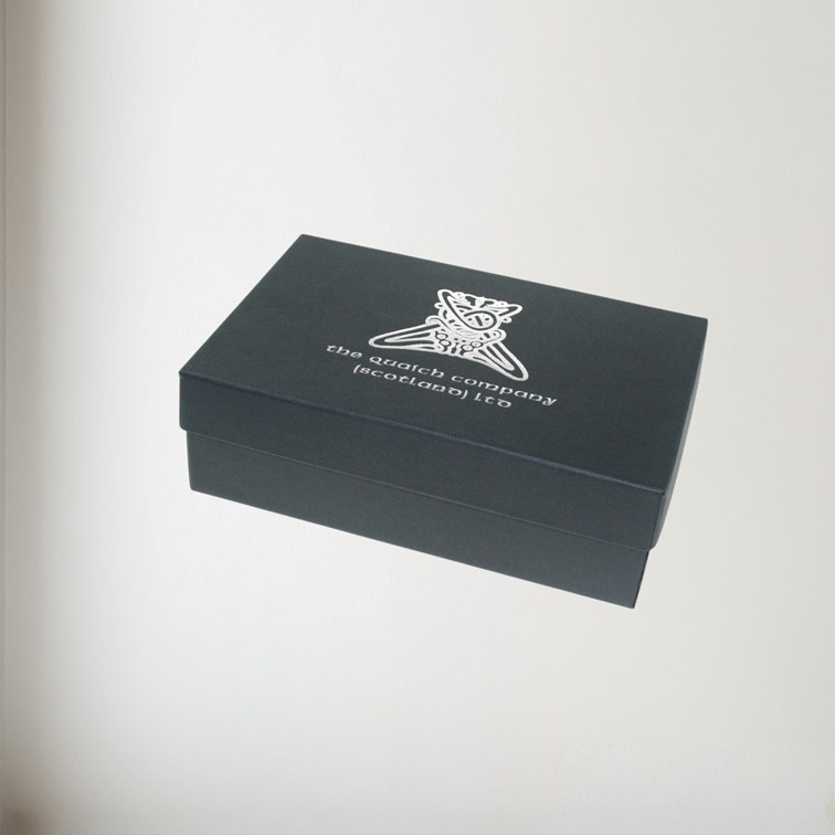 Box for Birthstone pewter quaich October with Opal Stones