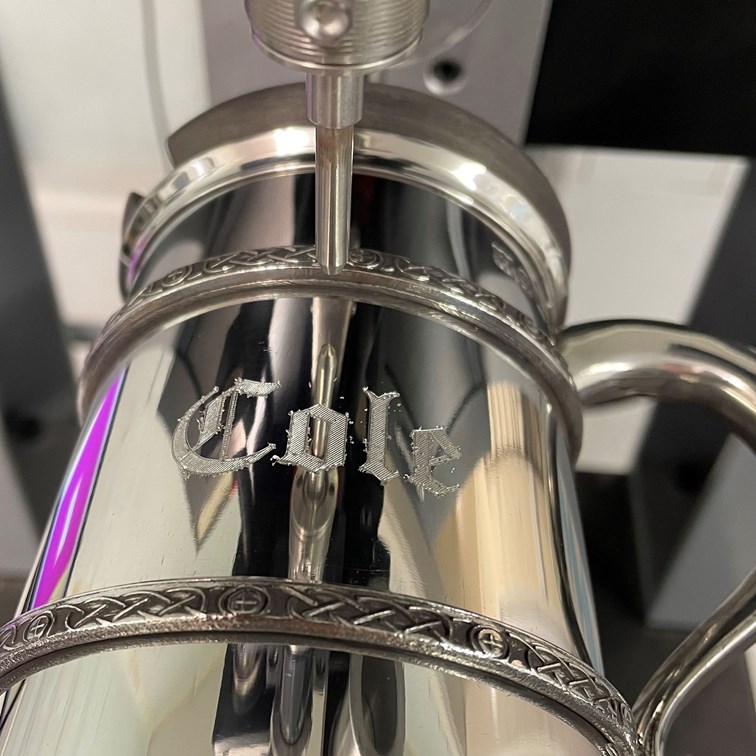 One Pint Double Celtic Bands Pewter Tankard One Pint Double Celtic Bands Pewter Tankard